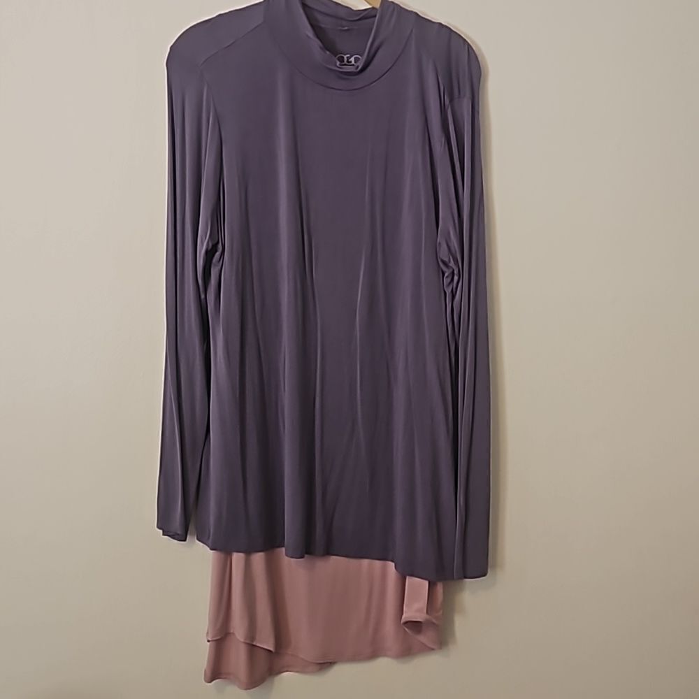 Logo by Lori Goldstein twin set Mock Turtleneck top with tank - Picture 3 of 12